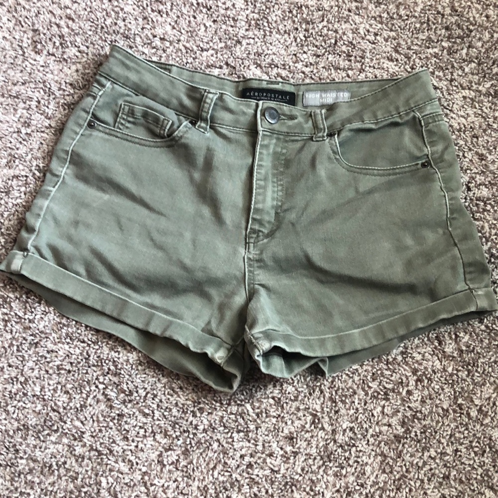 Aeropostale high waisted army green shorts